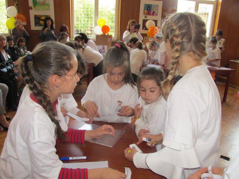 С различни инициативи протича Седмицата на четенето в Лясковец