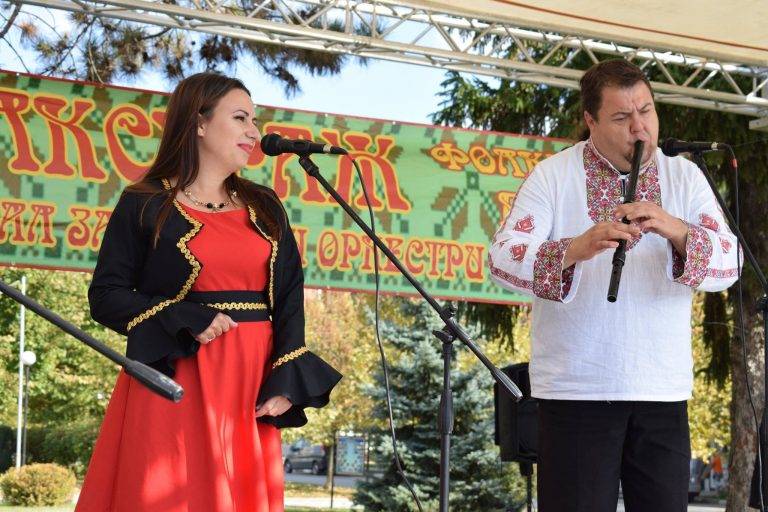 „ФОЛКСТРАЖ” събра в Стражица девет състава от страната