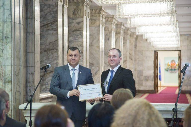 Павликени | Кметът на Павликени участва в церемонията „Най-голям корпоративен дарител“