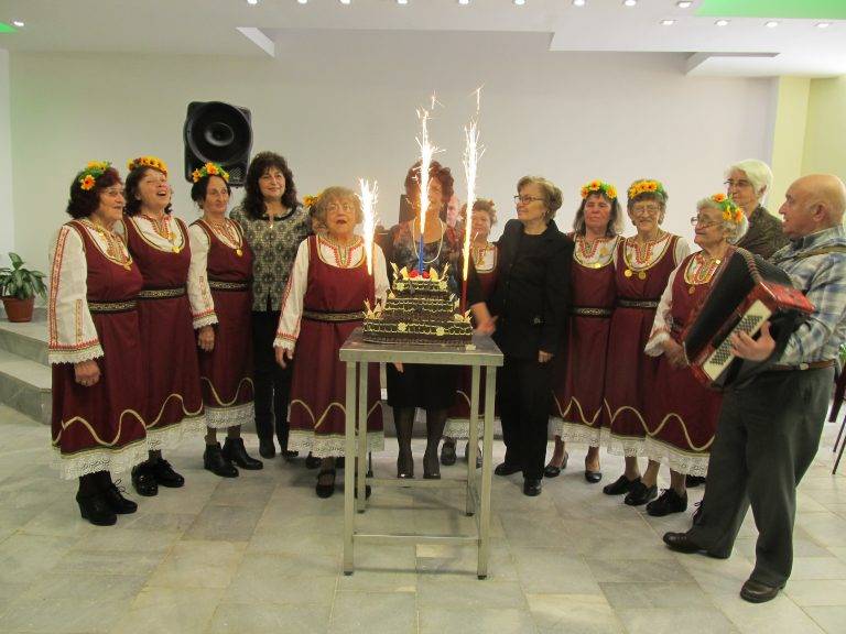 Две важни годишнини отпразнуваха пенсионерите от лясковския клуб „Зора”