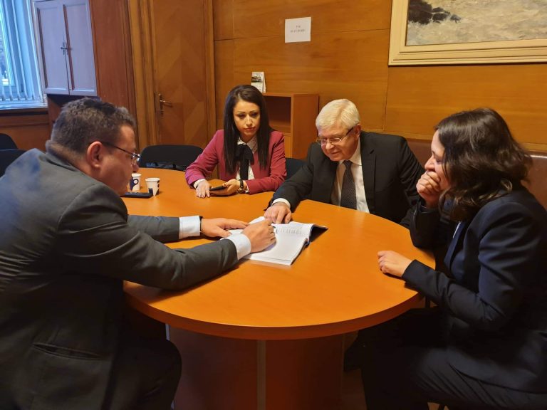 Свищов | Кметът на Свищов се срещна с министъра на здравеопазването Кирил Ананиев