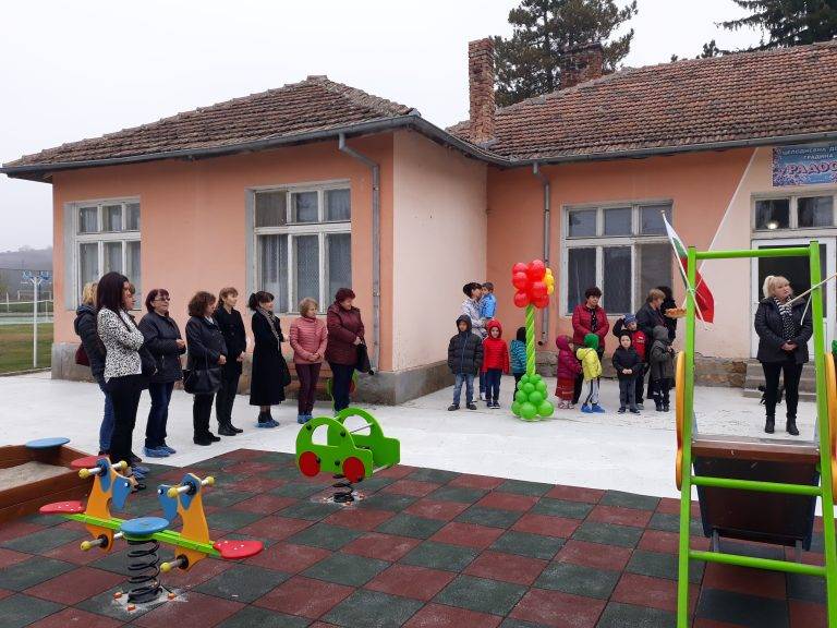 В село Царевец приключиха дейностите по проект  за чиста околна среда