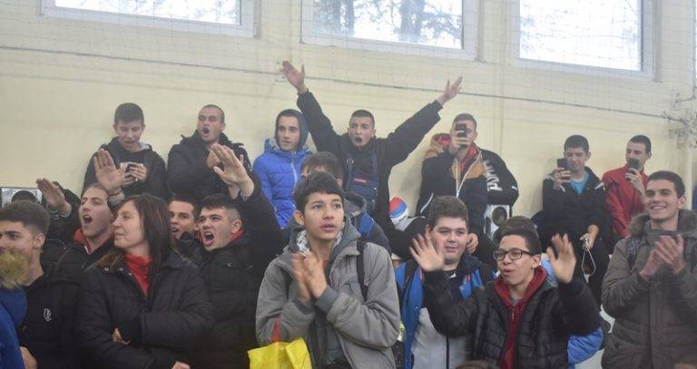 Владо Николов разказа пред ученици в Г. Оряховица как агресията може да съсипе един човешки живот