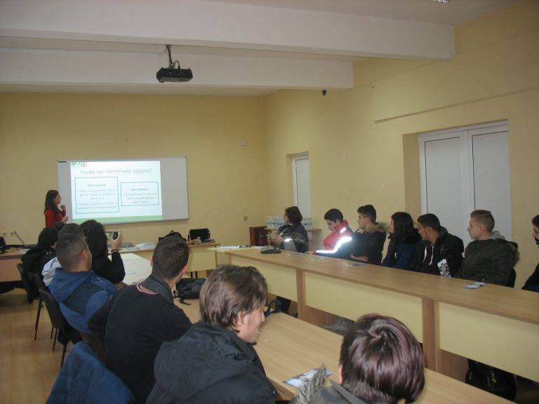 Над 150 ученици от В. Търново и Г. Оряховица станаха част от кампанията „Научи ме да умея“ на Ева Майдел