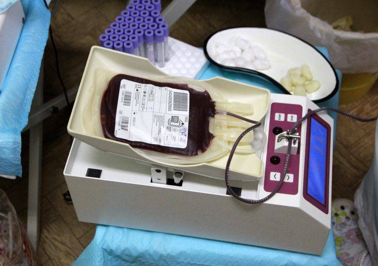 Преподаватели и студенти от  Медицинския филиал дариха кръв