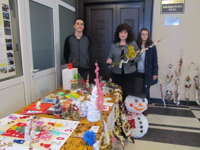 Коледарска група нарича успехи на лясковските парламентаристи