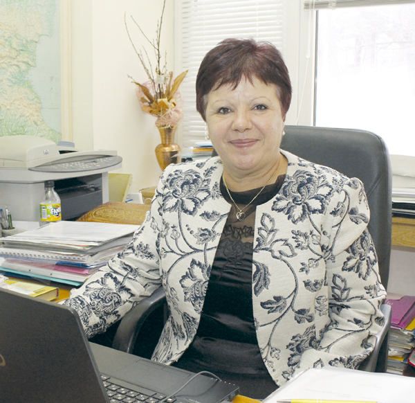 Съдбата събира Стела и Атанас Дерменджиеви в семейство на стълбичката на победителите на стадион “Академик”