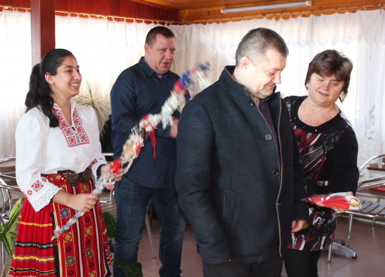 Община Стражица посрещна сурвакарчета за Василица