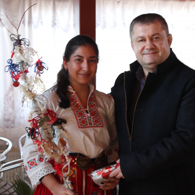 Община Стражица посрещна сурвакарчета за Василица