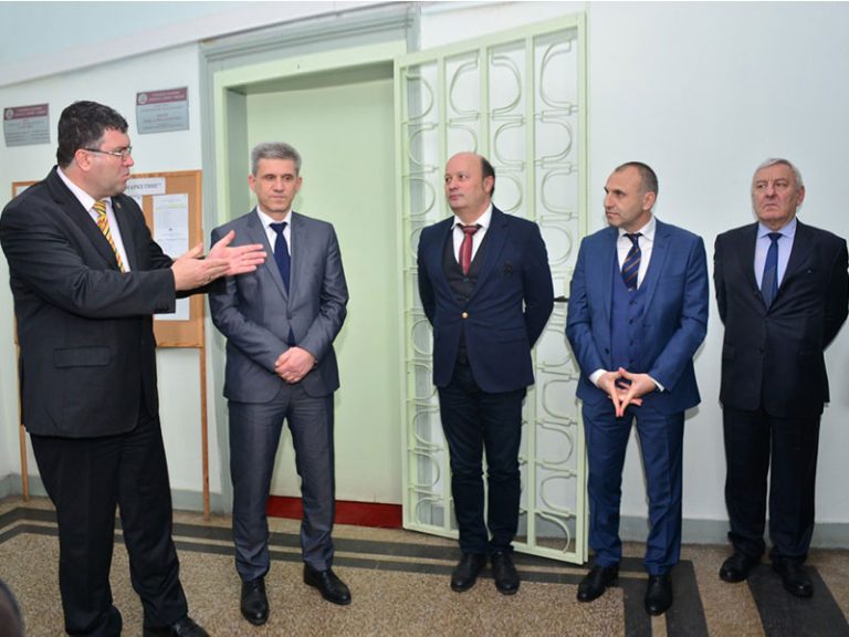 Откриха нова научна лаборатория в Стопанската академия