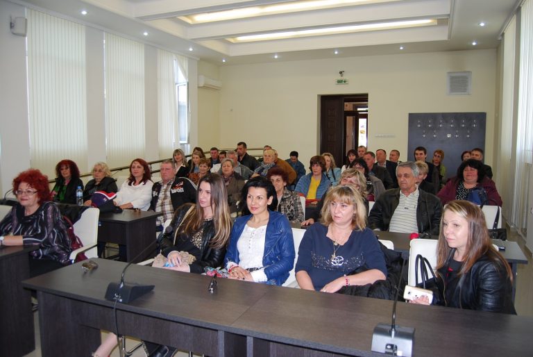 Цветан Цветанов в Лясковец: На предстоящите избори ще има сблъсък на резултати срещу популизъм