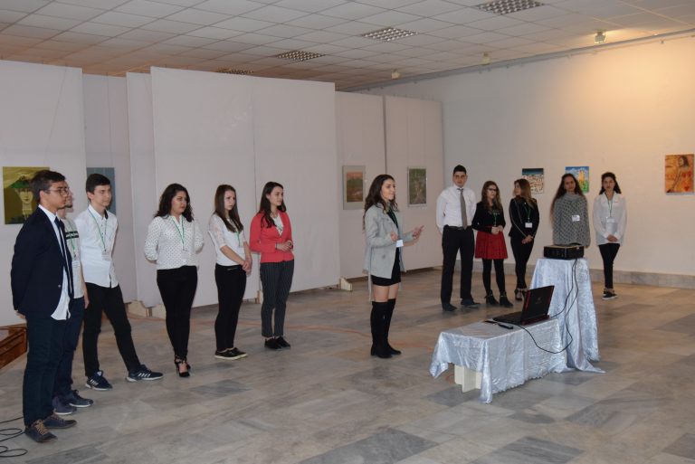 Горна Оряховица | Участници от цялата страна се включиха  в  ХІІ Националната младежка среща