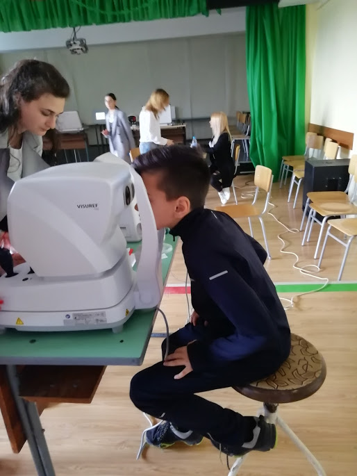 Скрининг на зрението на учениците се провежда в ОУ „Бачо Киро“
