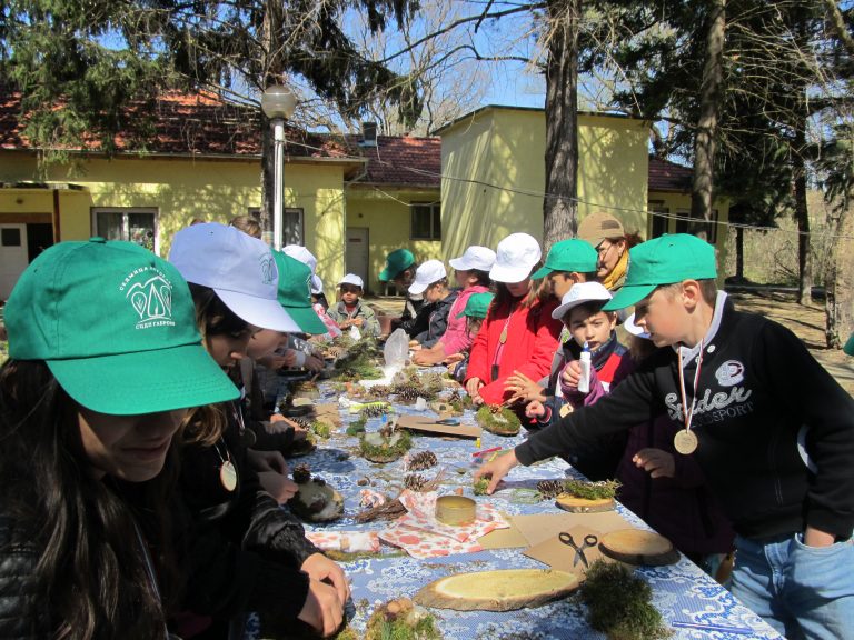 Джулюнските ученици се включиха в инициативата „Лесовъд за един ден”