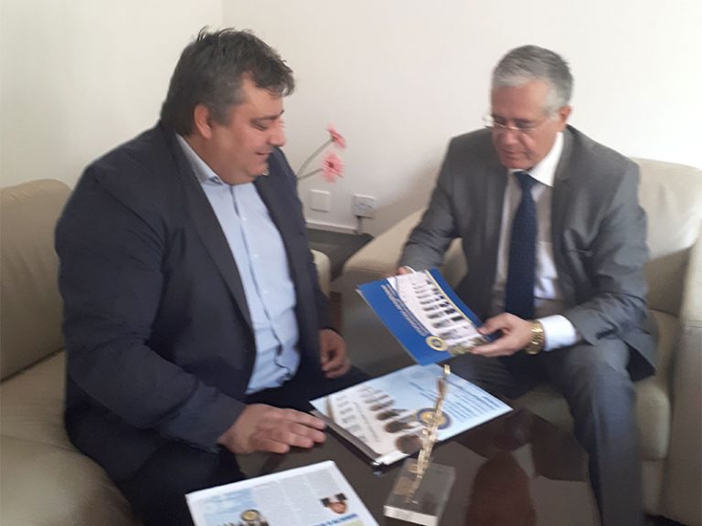 Стопанска академия представи актуалните възможности за обучение пред българската общност в Кипър