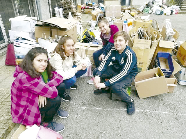 Здраве | Учениците от ОУ “Бачо Киро” събраха 5 тона хартия в помощ на Никол