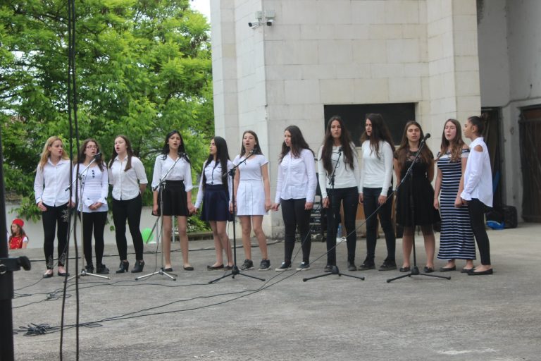 С шествие и концерт отбелязаха 24 май в Стражица