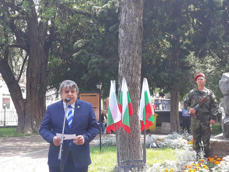 В Свищов отбелязаха 143 г. от героичния поход на Ботевата чета и гибелта на Христо Ботев