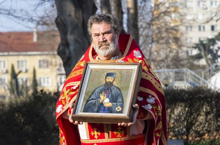 Павликени | Икона, която извърши 4 чудеса преди дни, идва на 20 юни в Павликени