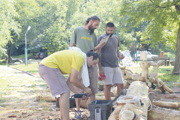 Куп нови забавления за малки и големи сътвориха студенти от ВТУ на Ксилифор