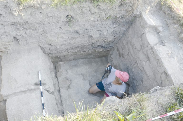 Археолози от Познан започнаха проучвания на римския лагер в Нове