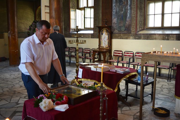 Павликени | Инж. Емануил Манолов призова чудотворните мощи на свети Ефрем Нови да донесат закрила на Павликени