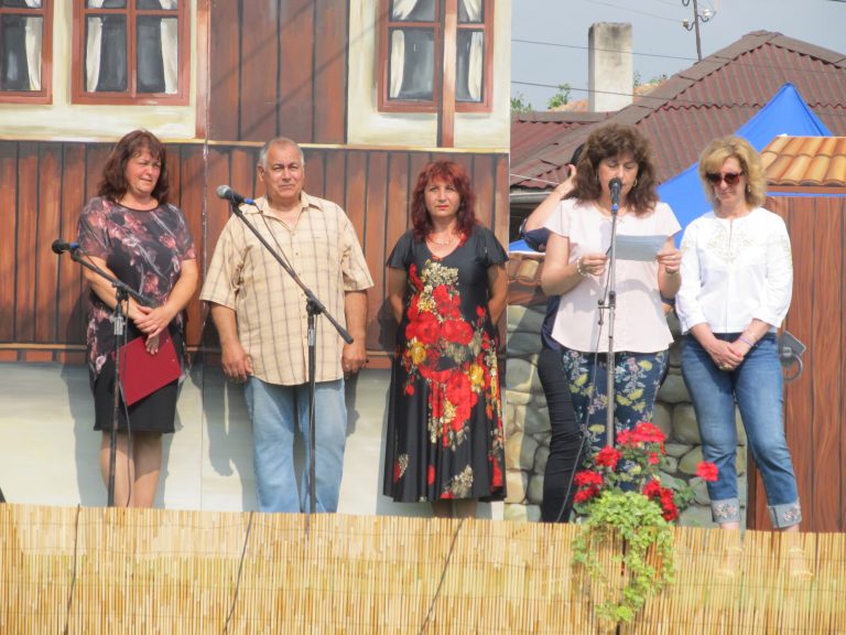 Деветият фестивал на хайдушката песен в Мерданя събра над 300 самодейци от региона