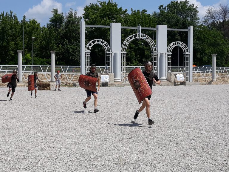 ХV-тото издание на Фестивала „Орел на Дунава“ в Свищов започна с античните игри “Бързи, смели, сръчни”