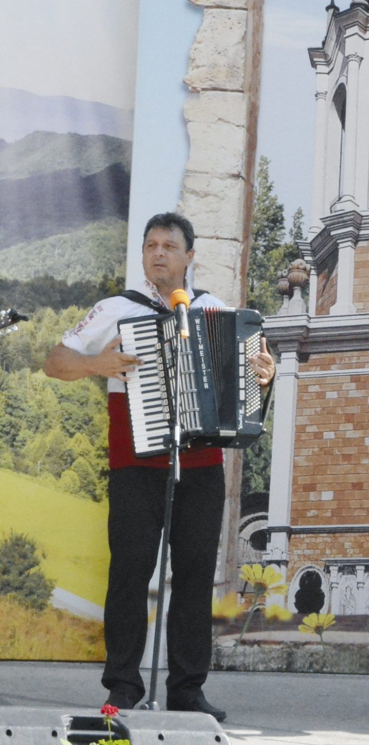 С трима почетни граждани Стражица празнува 50-годишнината на града