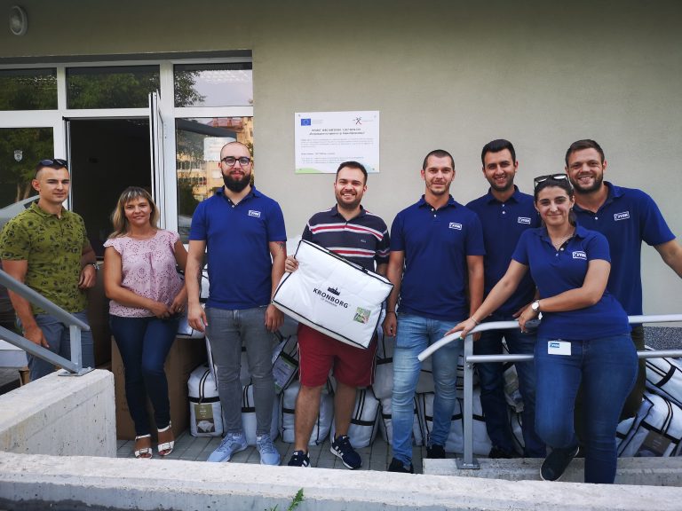 „отГОворните“ осигуриха топли завивки за хора в нужда в Г. Оряховица