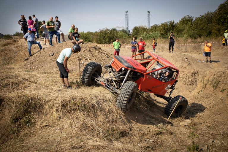 Павликени | „4х4 екстрийм“ вдигна адреналина в Павликени