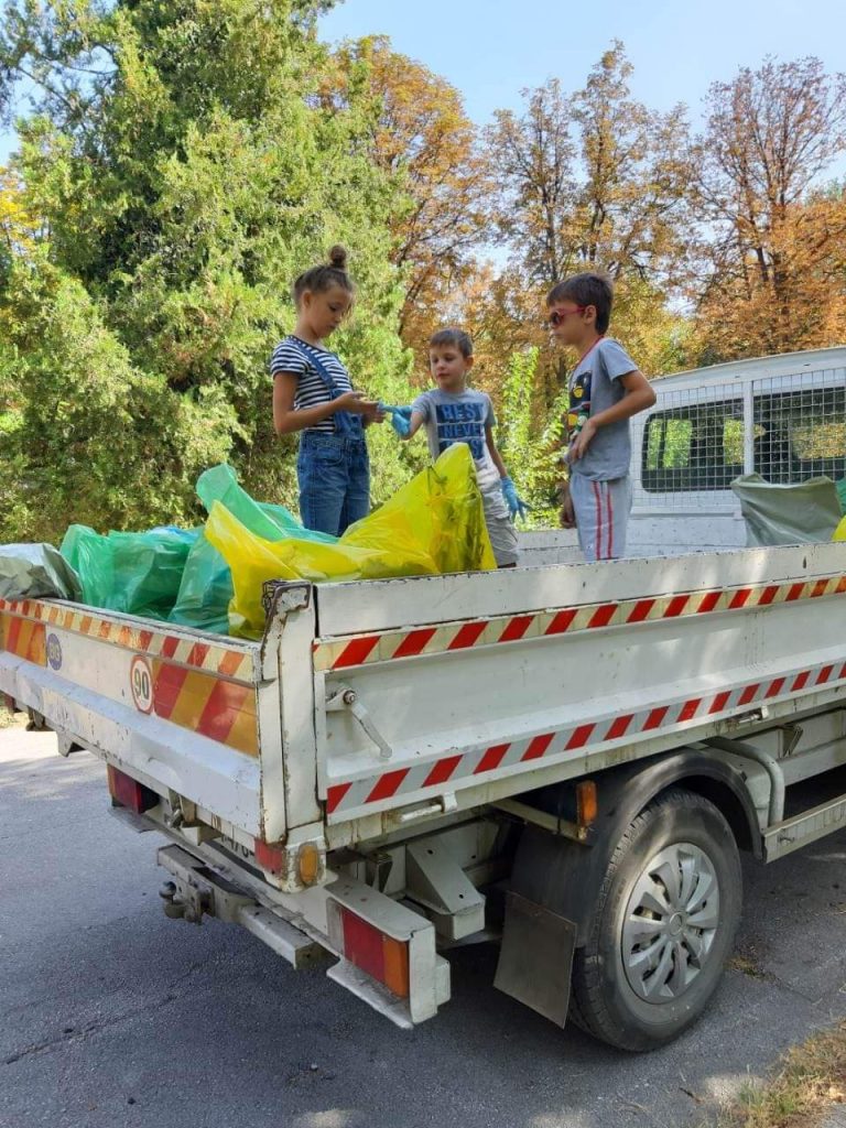 Павликени се включи в националното почистване