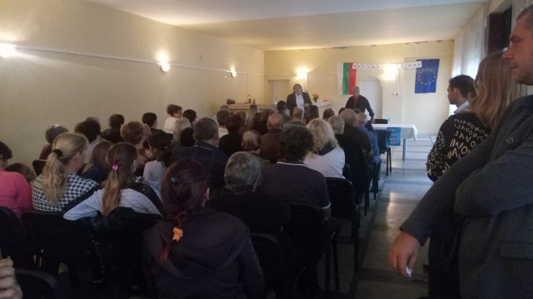 Пари и власт | Д-р Кирилов в с. Алеково: Изборът на листата с номер 43 ще е избор за доброто бъдеще на община Свищов