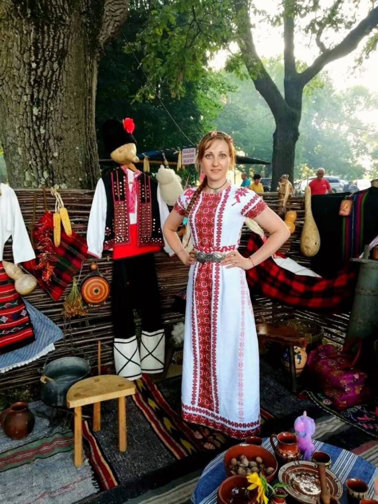 Десита, Нели, Десислава и Диляна – нежните млади остриета в силната листа на ПП ГЕРБ в Павликени