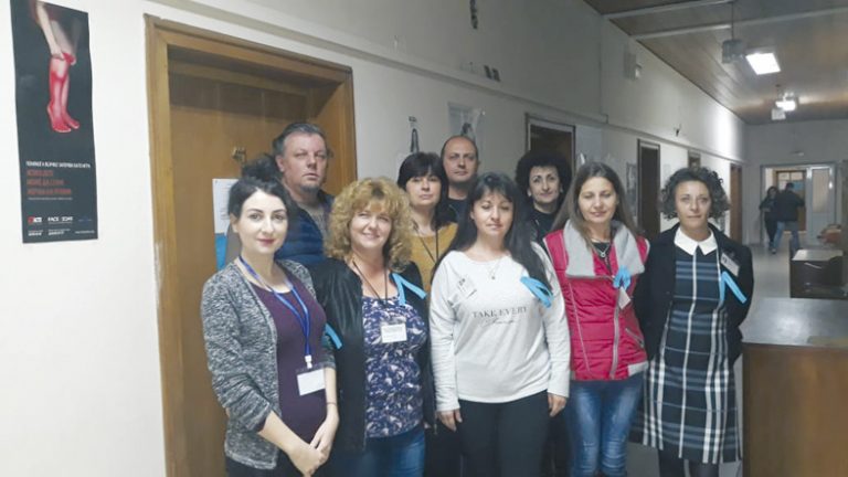 Горещи новини | Социални работници от три общини стачкуваха с искане за по-високи заплати