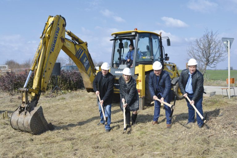 Емануил Манолов – един успял мъж на 50