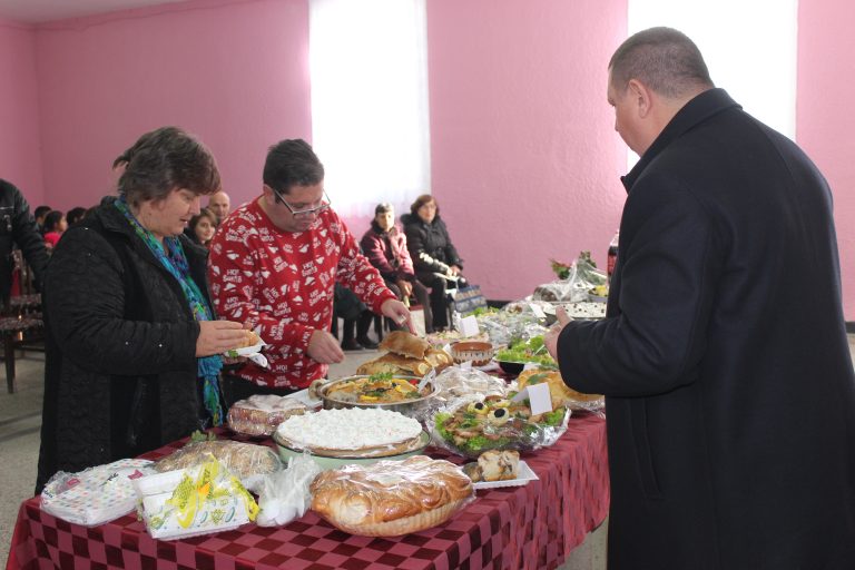 С рибен курбан и кулинарен конкурс в община Стражица отбелязаха Никулден