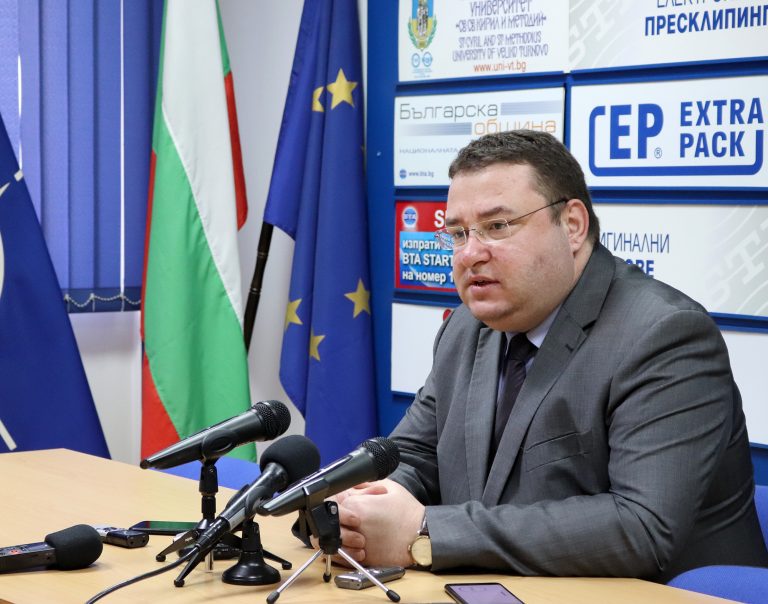 Пари и власт | Свищов подменя водопреносната мрежа  и изгражда пречиствателна станция