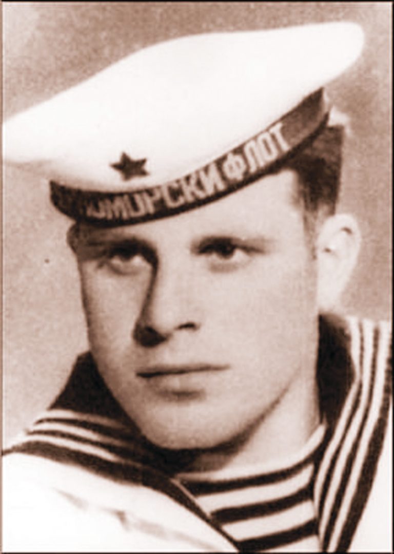 Стражица | Сушица се поклони пред подвига и героизма на своя син герой