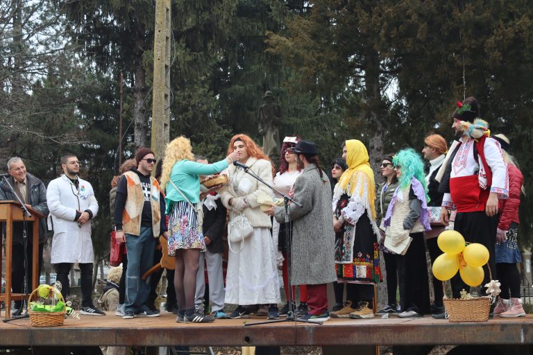 Ергенски сватби вдигнаха в два поредни дни в две лясковски села