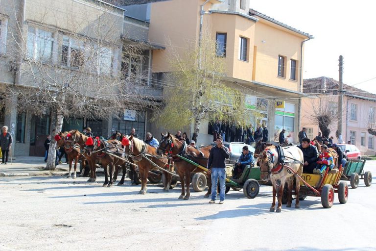 В три лясковски села имаше надпревари за Конския Великден
