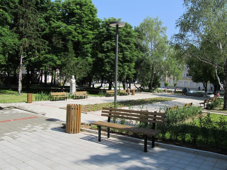 Горещи новини | В Лясковец посещенията в парковете и около манастира са разрешени при спазване на строги мерки за сигурност