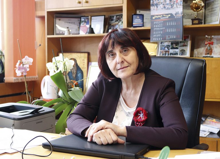 Приемат първокласниците по класическия начин, все още няма яснота за баловете