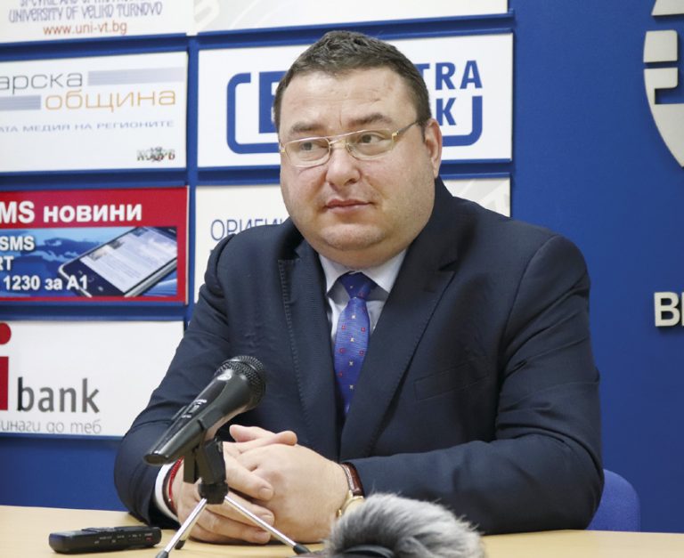 Свищов | Ремонтират напорния водопровод на 4 села в Свищовско