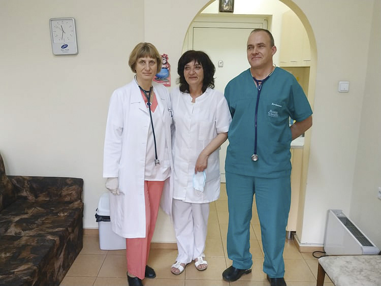 Здраве | Медици лекуват мъж с четири дефекта на сърцето