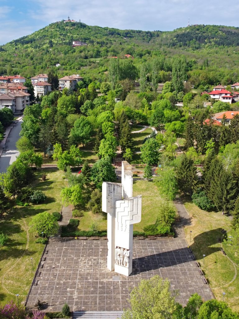 Горещи новини | Община Лясковец предоставя безплатен интернет на осем обществени места