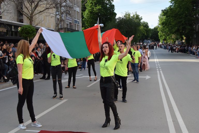 Горна Оряховица | Абитуриентите от Горна Оряховица ще дефилират на 26 и 27 юни