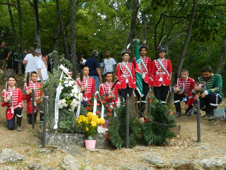 Павликени | СУ “Бачо Киро” в Павликени сформира гвардейски отряд