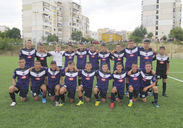 “Етър” U15 с драматична, но заслужена победа над “Славия” в края на мача