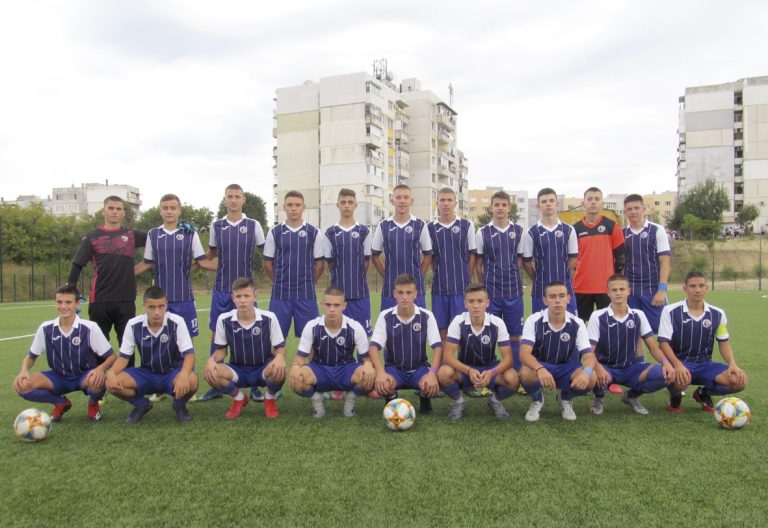 Етърци U17 отстъпиха на “белите”с 1:3 след куп пропуснати положения